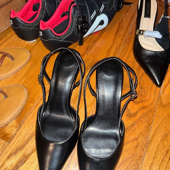 H&M Black kitten heels - Picture 3 of 3